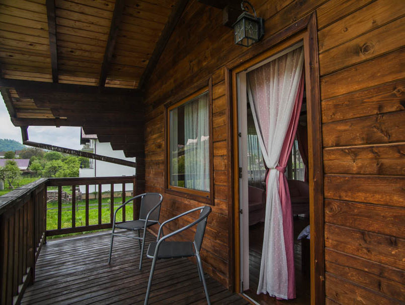 Bran Moieciu Casa Tolstoi Pension | Balcony